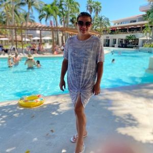 Meet your Posher, Yelena